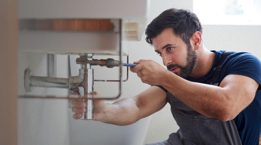 Sink faucet replacement in Lake Station, IN